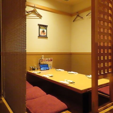 10名様でご利用いただける個室あり◎色んなシーンで利用できます