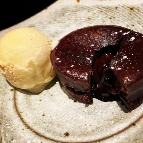 フォンダン ショコラ ジェラート添え