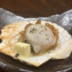 여천산 아침 채취 가리비의 버터 소테【수량 한정!매절 어면!!】
