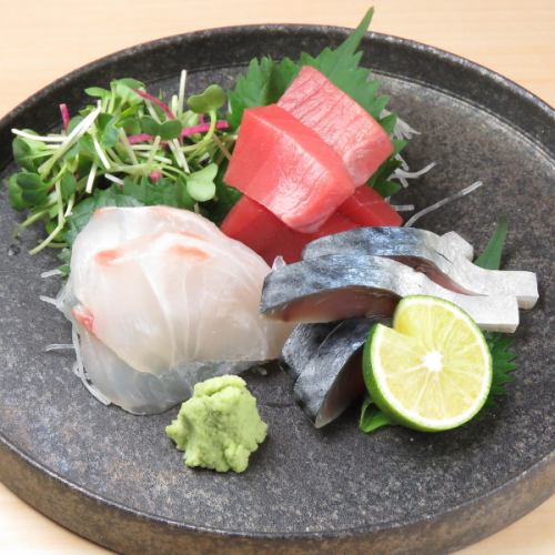 Assorted sashimi from 1,500 yen