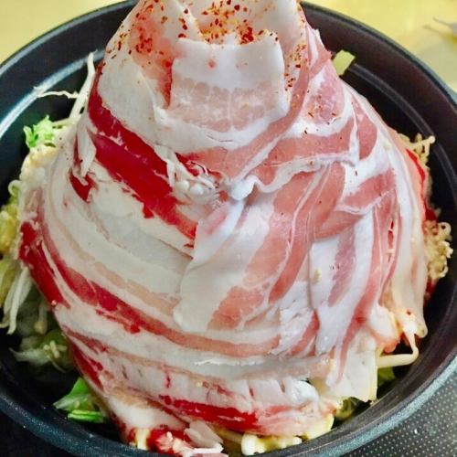 Meat Toro Tower Nabe 1 serving