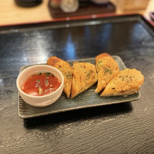 海老とウニのアジアントースト