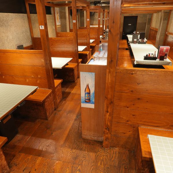 ≪外観・アクセス≫ 東急目黒線武蔵小山駅東口より徒歩3分とアクセスも抜群♪グループでのご利用の集合場所としても集まりやすい好立地★お仕事終わりの一杯にもピッタリの中華居酒屋です♪大満足のボリューム！スタッフ一同皆様のご来店を心よりお待ちしております！