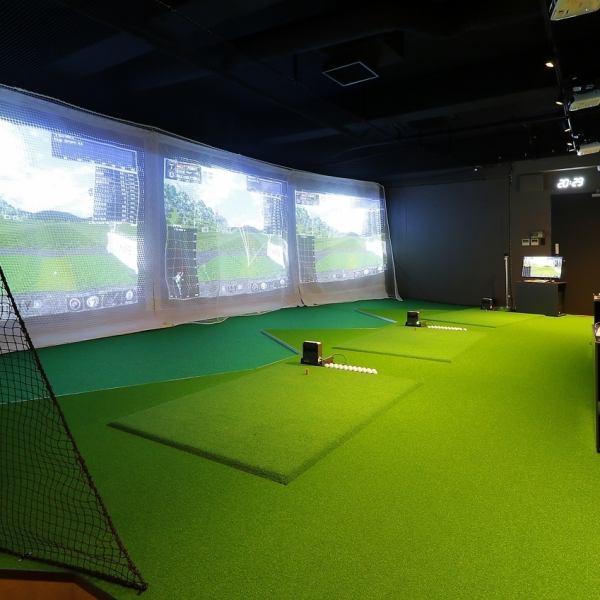 6타석의 골프 시뮬레이터를 완비하고 있으므로 골프에 흥미가 있는 분, 연습하고 싶은 분은 부담없이 스탭까지!(공사)일본 프로 골프 협회 PGA 추천품【SKY TRAK】를 설치하고 있습니다◎