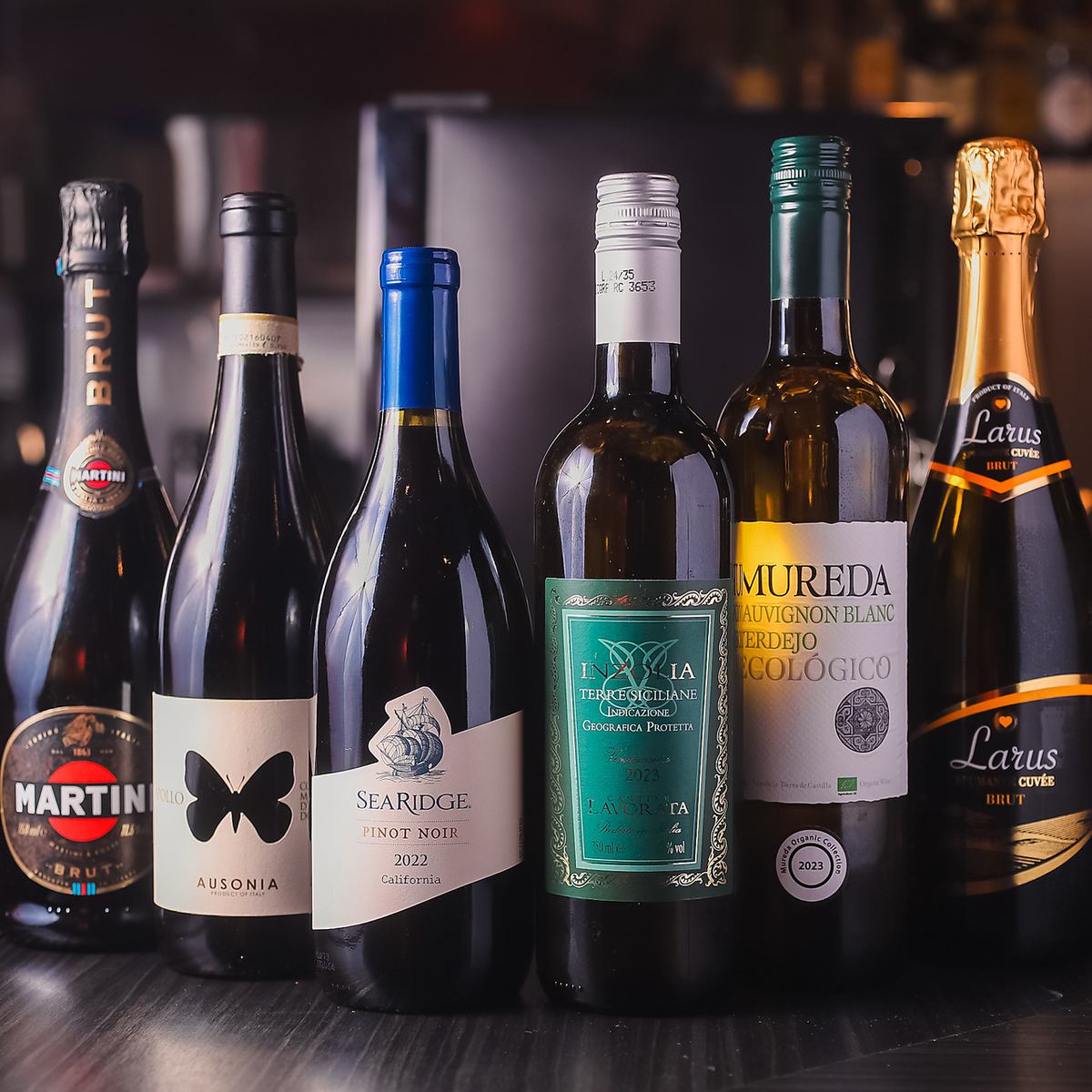 4人以上でのご予約で白ワインボトル1本プレゼント！