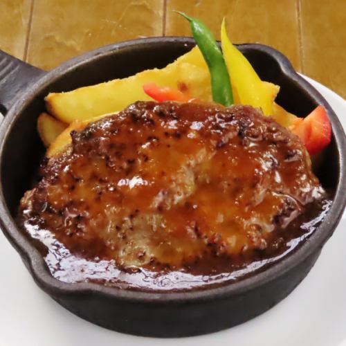 手ごねハンバーグ