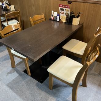 [2nd floor table seating for 4]