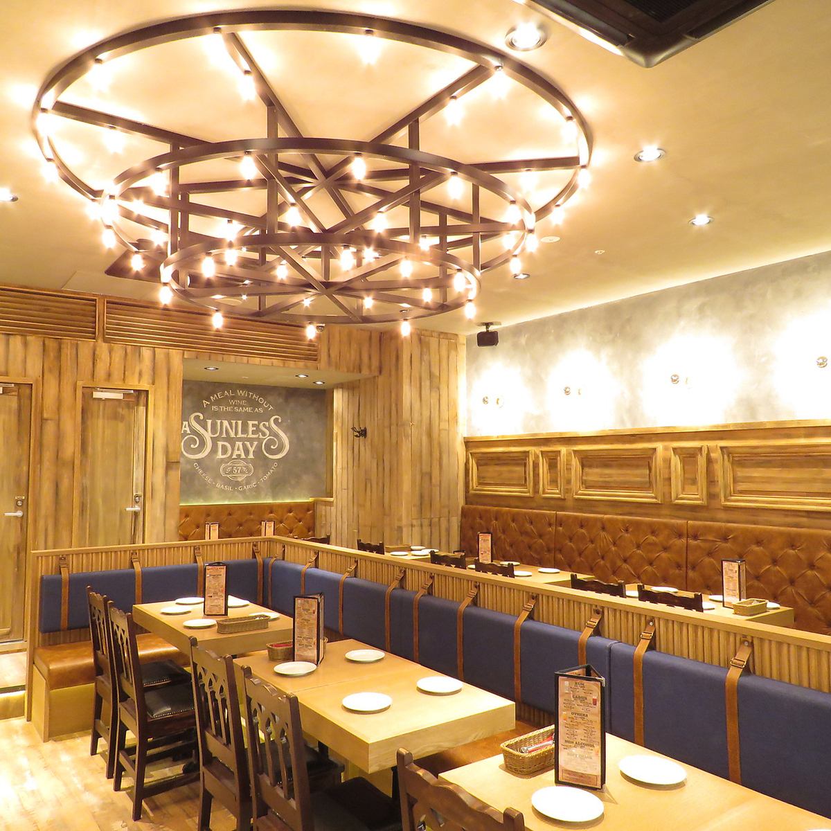 Can be reserved exclusively for up to 52 people! Enjoy your party in a stylish restaurant♪