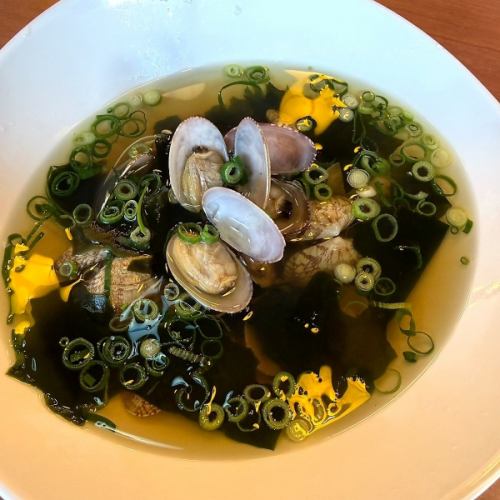 アサリとわかめの酒蒸し