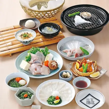 ■Limited time offer: October 31st - November 3rd■ Autumn Genpin & Tiger Pufferfish Fair ◎Free sashimi◎ [Aged Tiger Pufferfish] Tenraku Course (8 dishes total)