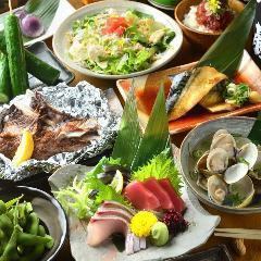 【ちょっと贅沢】お刺身から旬の食材を詰め合わせた料理を楽しめる宴会コース☆5,500円