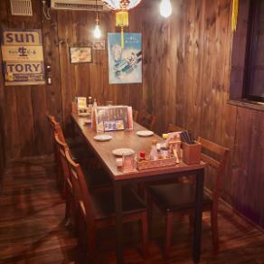 [Perfect for private occasions] This completely private room has a great atmosphere and can be used by small groups on weekdays.