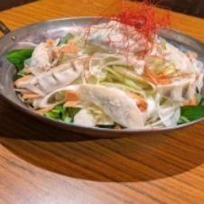 博多名物炊き餃子！
