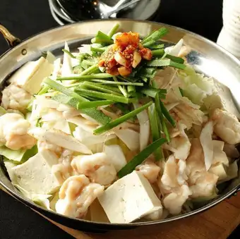[Standard all-you-can-drink included] Hotaru Motsunabe Course