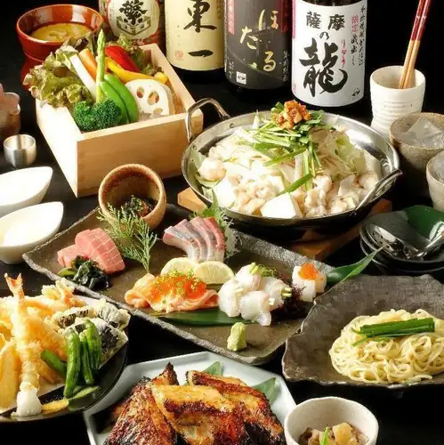 【スタンダード飲み放題付】名物料理を楽しむ！オールスターコース！