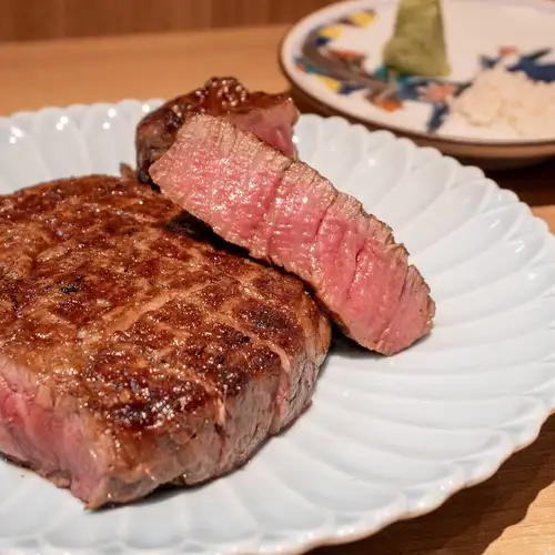 当店自慢の黒毛和牛網焼き