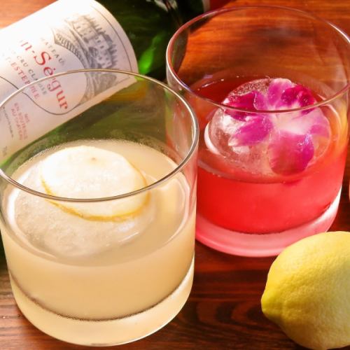 Cute cocktails are perfect for girls-only gatherings ♪