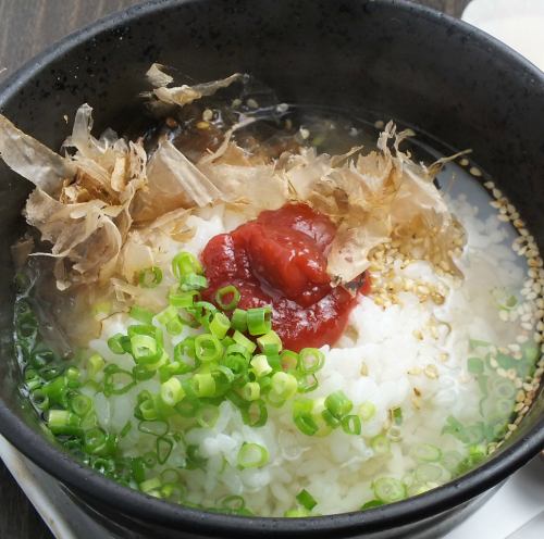 お茶漬け(梅/たこわさ/めんたい)