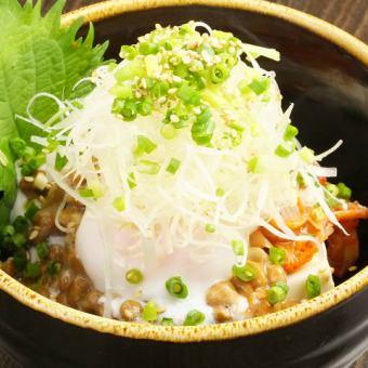 やきとり丼スペシャル(生卵・マヨ付)