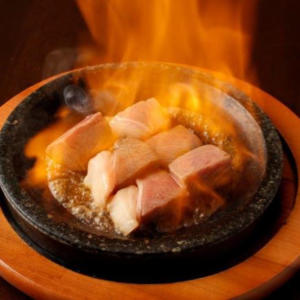 300BONE 스페셜 코스, 2시간 30분 음료 무제한 마츠사카 쇠고기 스테이크 포함 전 9품 코스