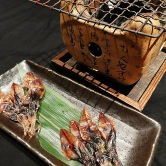 (Broiled) Dried firefly squid