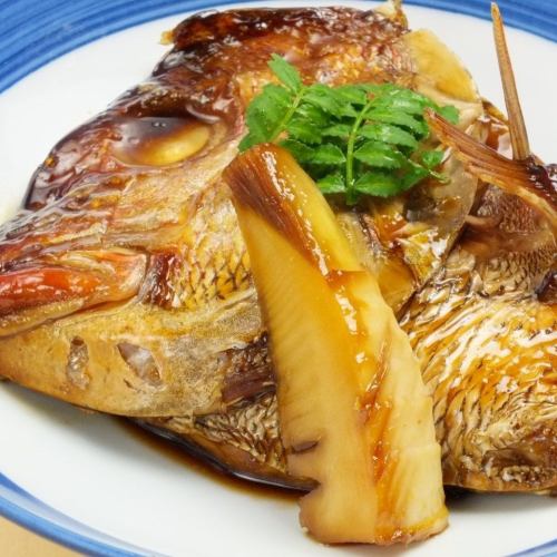 【絶品料理】お魚のあらだき / 1650円◇甘辛い味付けで、老若男女問わず人気のメニューです♪
