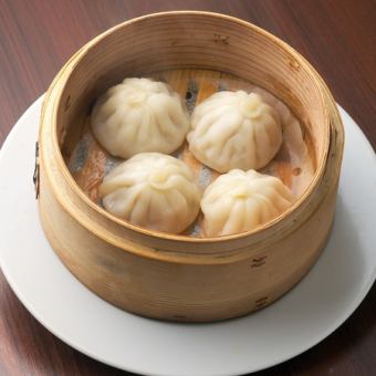 ふかひれスープで美肌効果◎淹れたての中国茶など飲み放題付【ランチ飲茶コース】2480円(税込)!