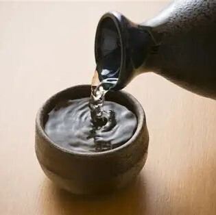 お酒を種類豊富に取り揃えております！お好みのお酒を楽しんで♪