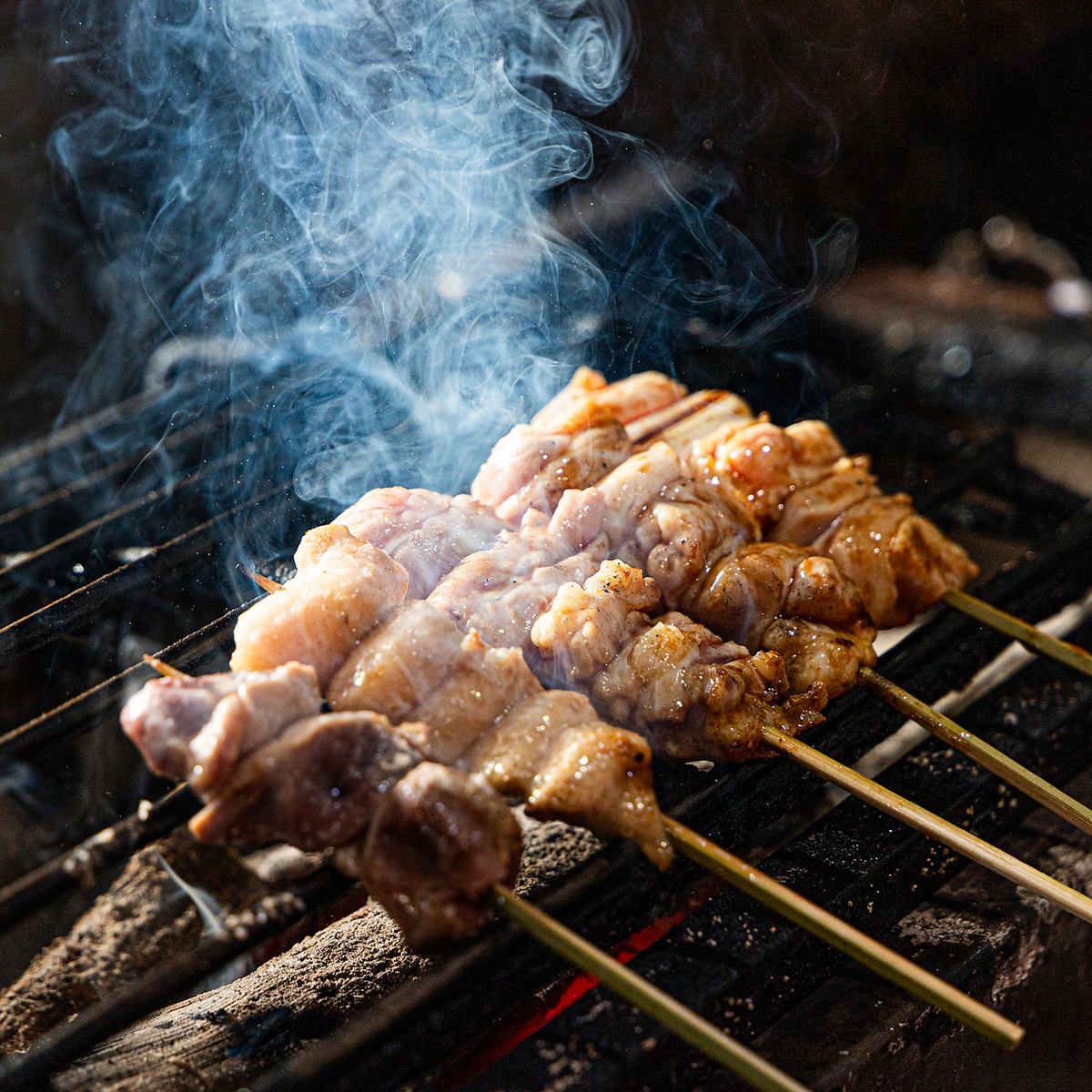 じっくりと丁寧に焼き上げられた焼鳥を是非一度ご賞味ください♪