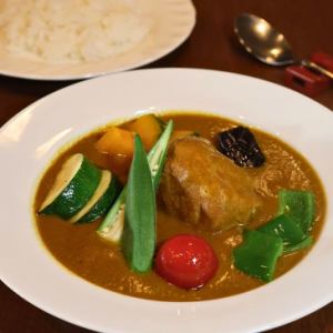 夏野菜と栗豚のポークカレー