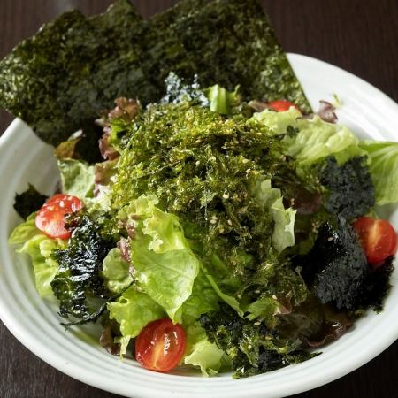 Three types of nori salad