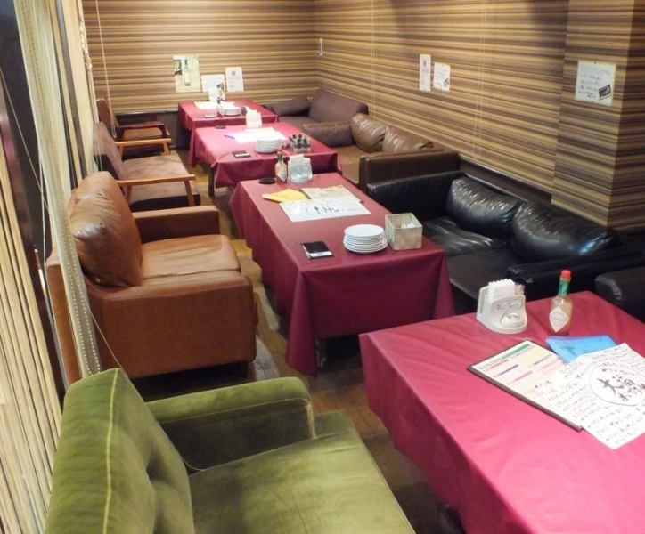 It's a private room with luxurious sofa curtains♪Perfect for a girls' night out or a mother's party♪We can accommodate small to large groups depending on the usage scene!!