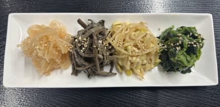 ナムル盛り合わせ