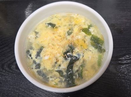 ワカメたまごスープ