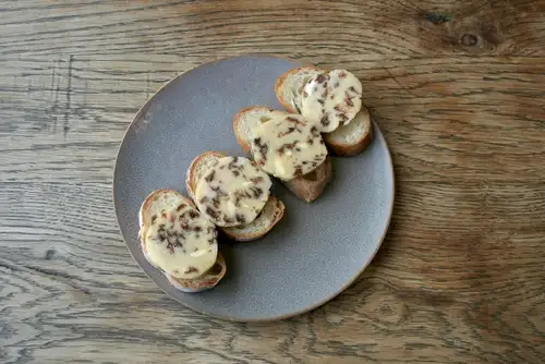 The ultimate raisin butter feat. baguette