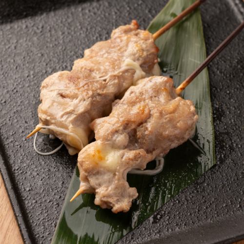 2 mozzarella skewers