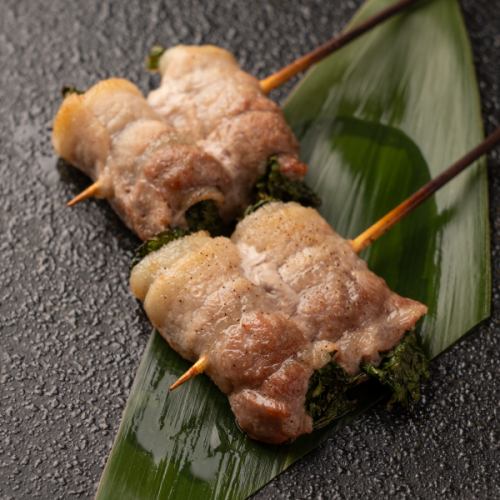 2 shiso garlic skewers
