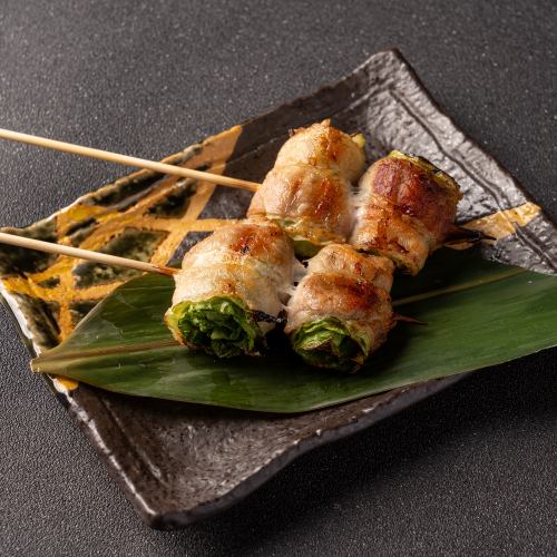 レタス巻き串2本