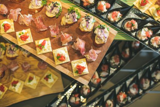 【Wedding After-Party Plan 】会場 3時間貸切 特徴:お酒とフィンガーフードとデザートが充実