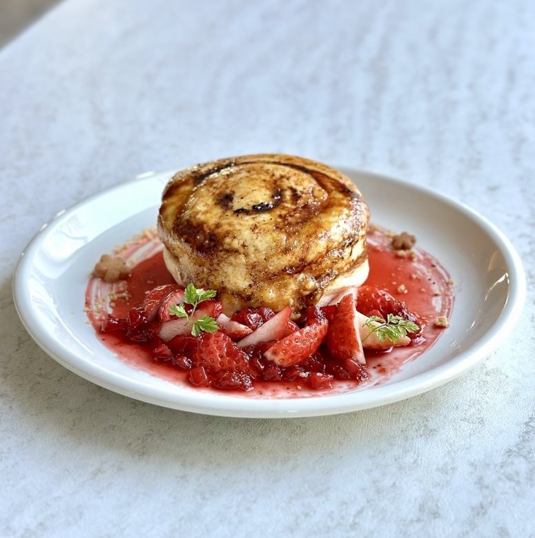 Fresh Strawberry Island Brulee Pancake (Single Item)