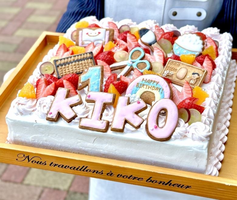 【Custom cake orders accepted】