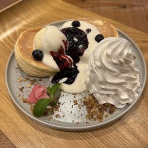 ブルーベリーヨーグルトパンケーキ