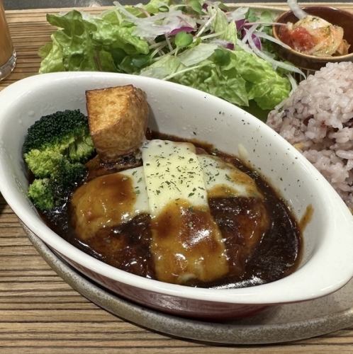 チーズハンバーグ