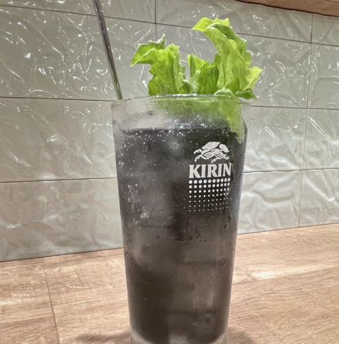 竹炭レタスサワー