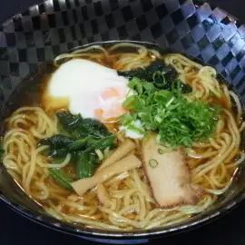 しょうゆラーメン