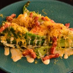 焼きシーザーサラダ(ロメイン、ケール、レタス、カーボロネ、キャベツ、白菜)