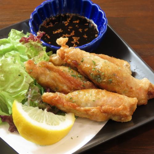 鶏皮餃子