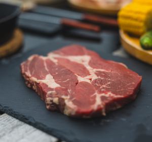 【数量限定!】石垣牛 内モモステーキ