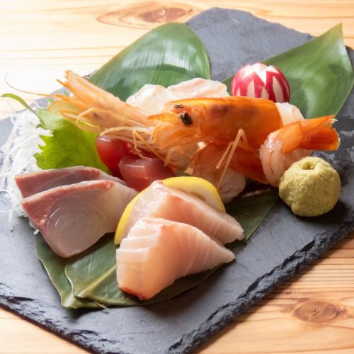 Five kinds of sashimi
