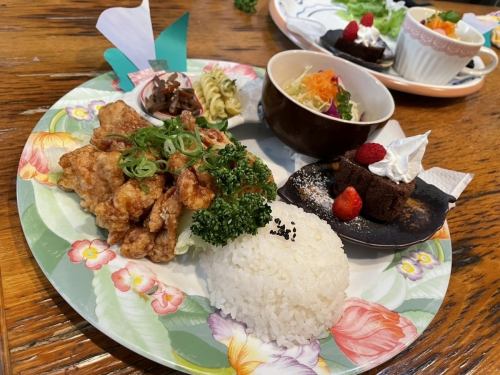Delicious fried chicken set